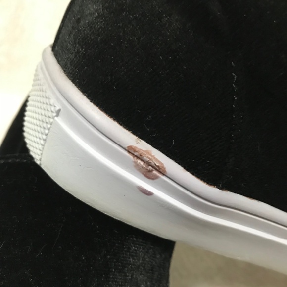 Wanted Slip On Black Velvet Women's Sneaker Size 10M - Picture 6 of 10